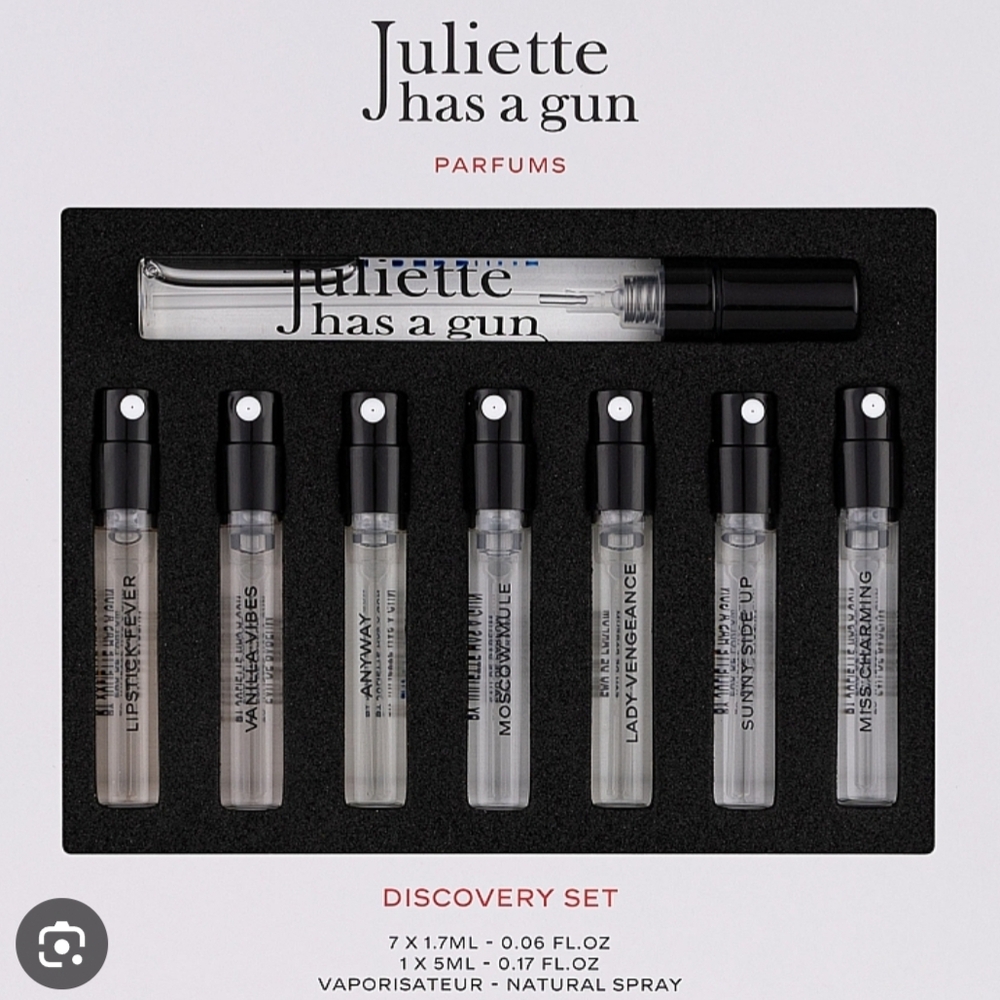 Discovery Set - Black and White